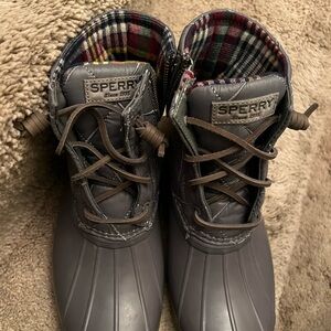 Sperry Plaid-Lined Boots with Gray Exterior
